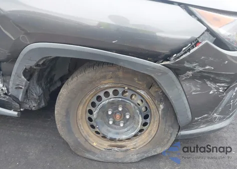 2019 Toyota Rav4 Le z USA, uszkodzony, nr VIN 2T3H1RFV7KW009574